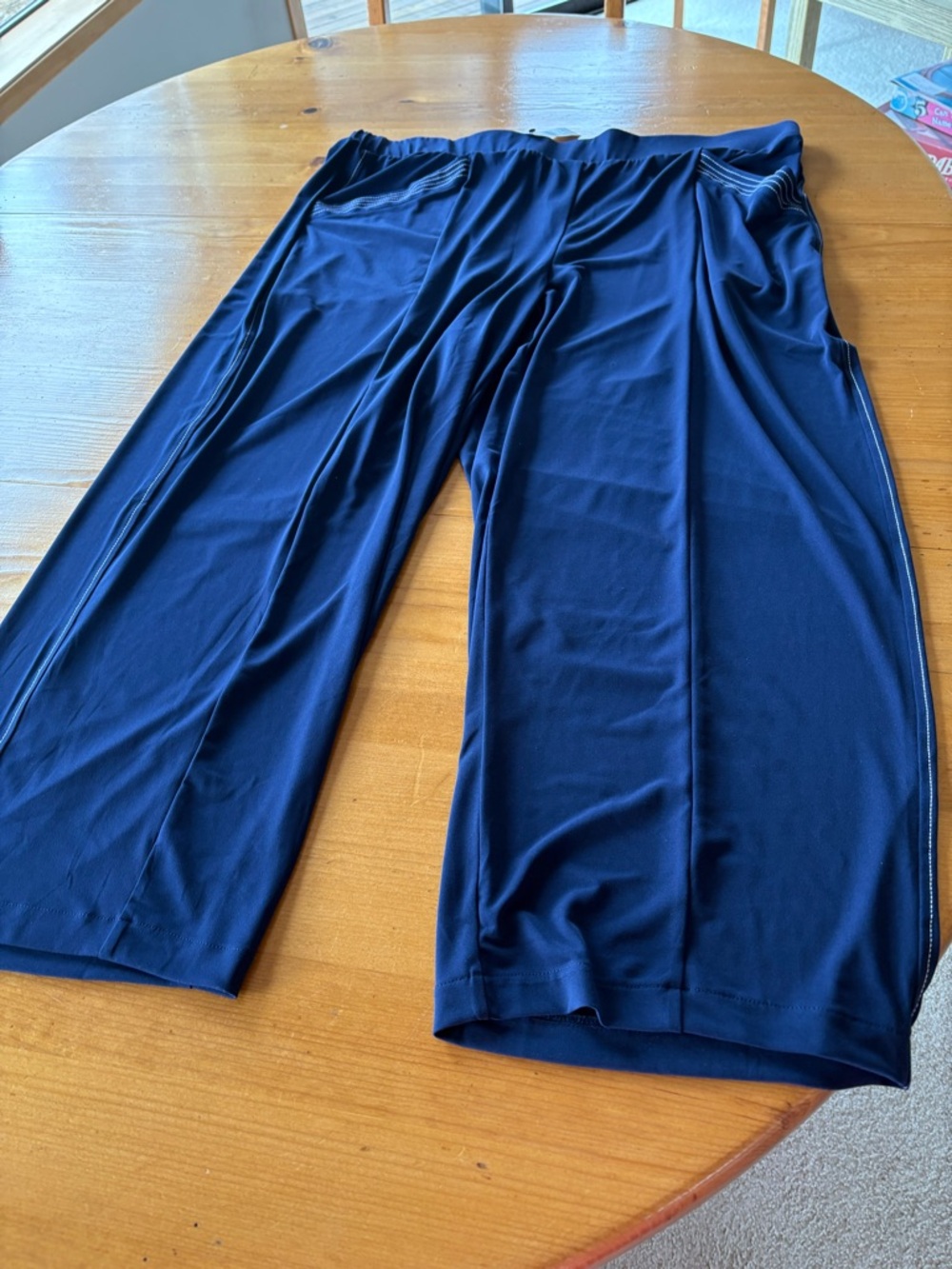 Super cute brand new pants from Lane Bryant

Two pair/$50.  

SIZE: 22–24W